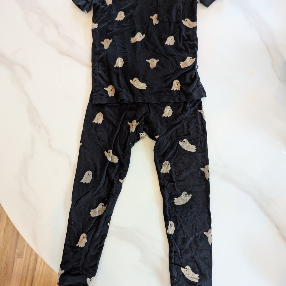 Kyte BABY Black Ghost Pajama Set